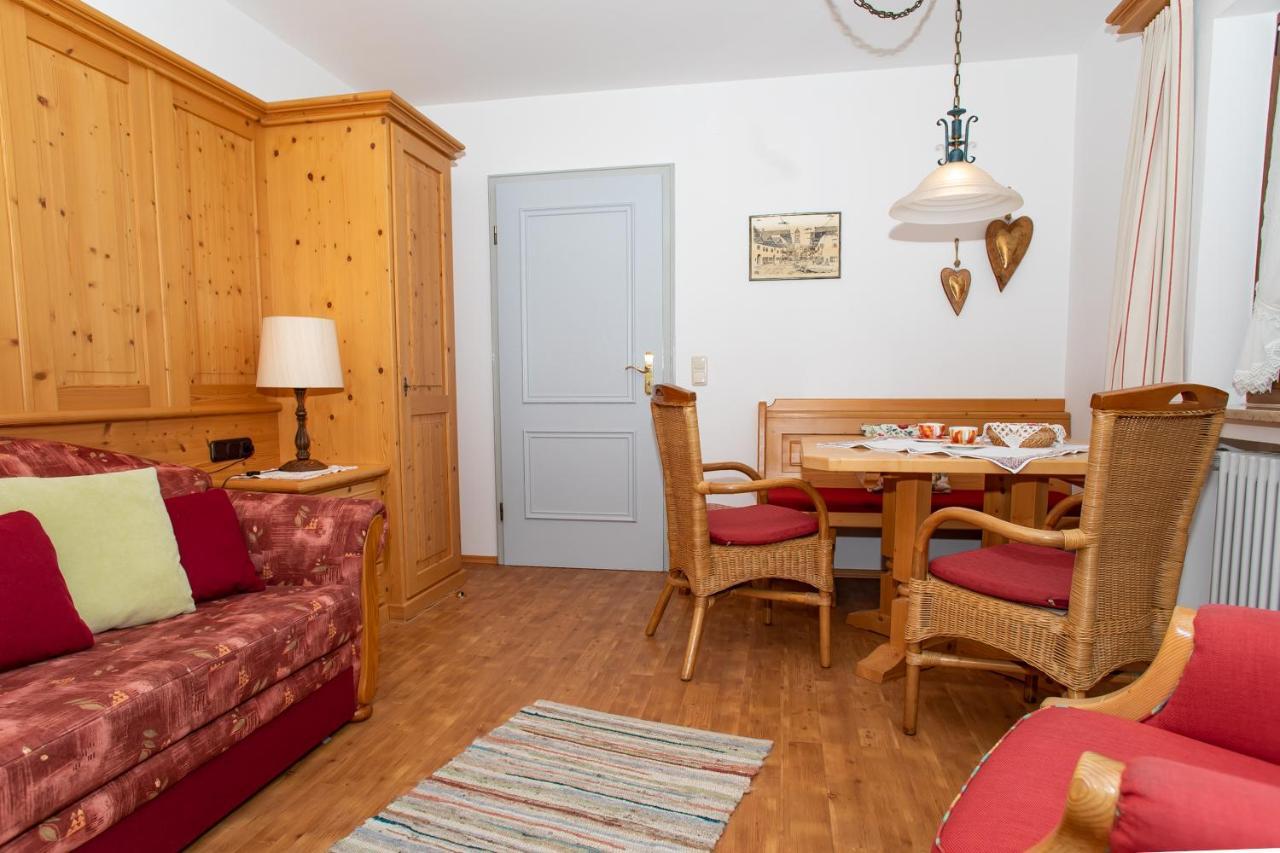 Haus St. Korbinian Apartment Mittenwald Exterior photo