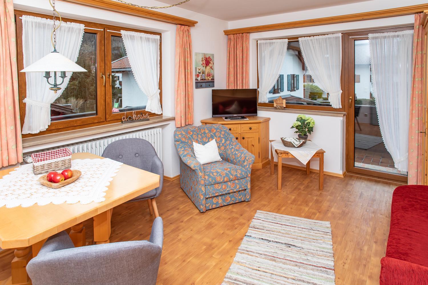 Haus St. Korbinian Apartment Mittenwald Exterior photo